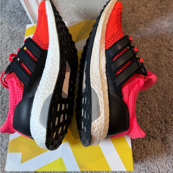Adidas ultra boost 1.0 og solar red running shoes gym workout trail sz 8 - Picture 7 of 9
